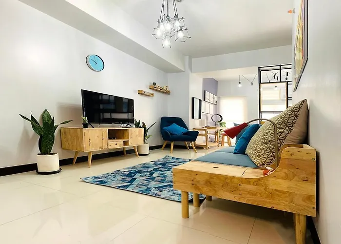 Apartment Designer Retreat In The Heart Of Cubao *