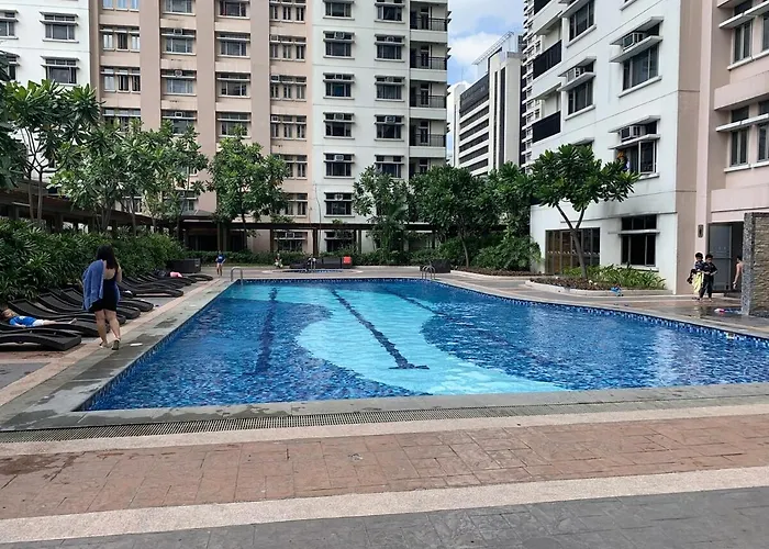 Designer Retreat In The Heart Of Cubao