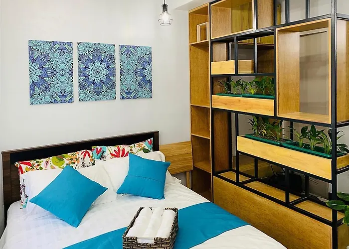 Apartment Designer Retreat In The Heart Of Cubao *