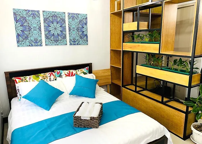 Designer Retreat In The Heart Of Cubao *